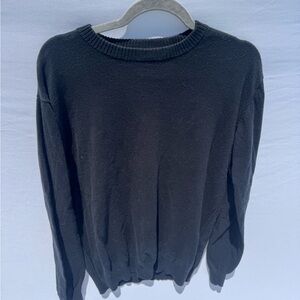 Vuori Men's Black Crewneck Sweater